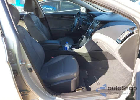 2013 Hyundai Sonata Se из США, поврежденный, VIN 5NPEC4AB4DH561797